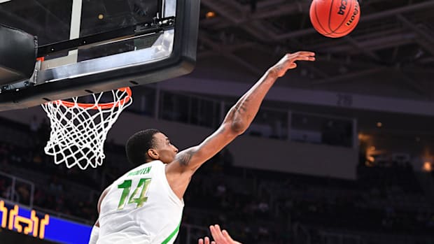 kenny-wooten-oregon-uc-irvine-march-madness-ncaa-tournament.jpg